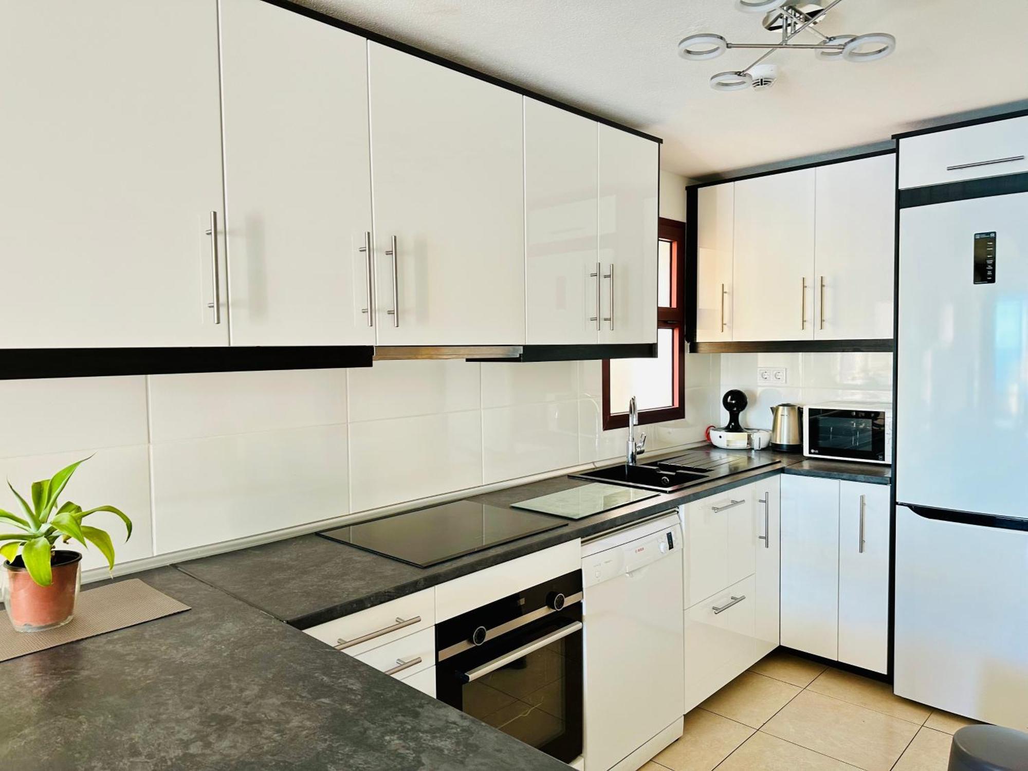 Su Eminencia - Sea View Apartment With Modern Comforts ปลายาเดลกูรา ภายนอก รูปภาพ